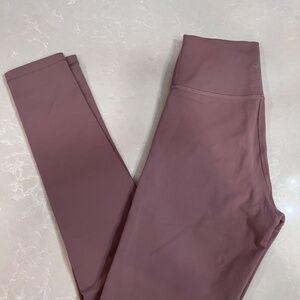 TNA action mauve leggings size XS athletic comfy casual